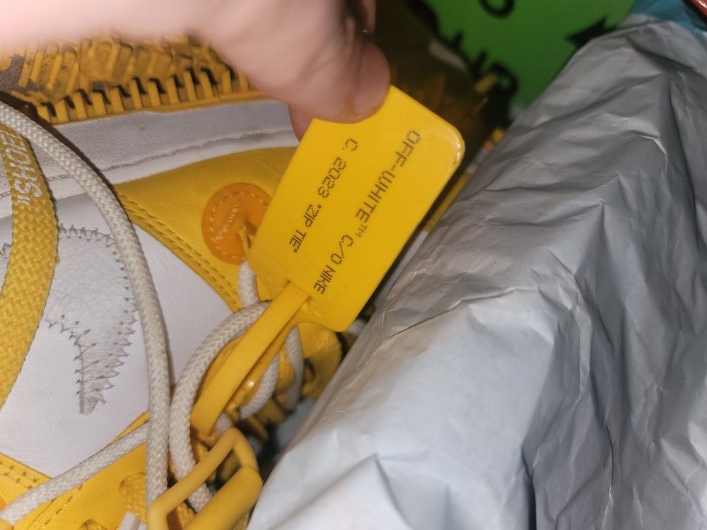Used Varsity Maize Offwhites