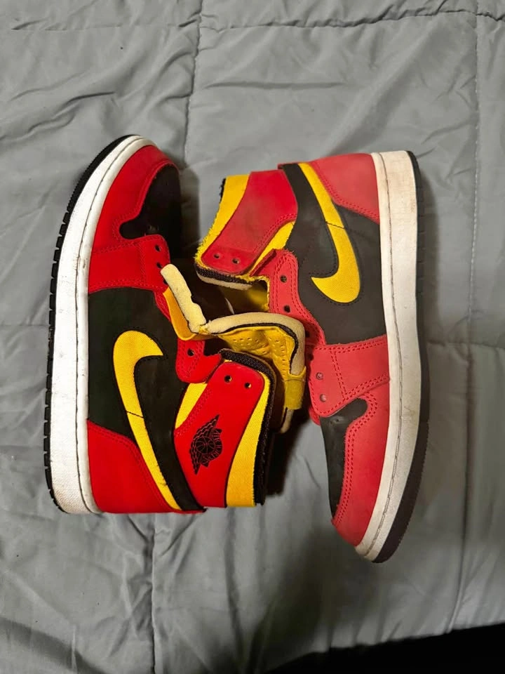 Air Jordan 1 High Zoom Air CMFT 'Chile Red' Size 7.5