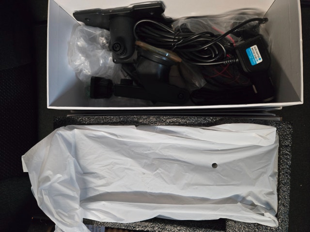 10.26" Wireless Apple & Android Auto Screen w/ Dash+Rear Cam - photo 4