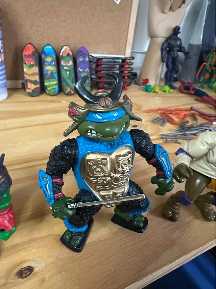 Vintage Samurai Leonardo - 1990 Ninja Turtle Action Figure - photo 4