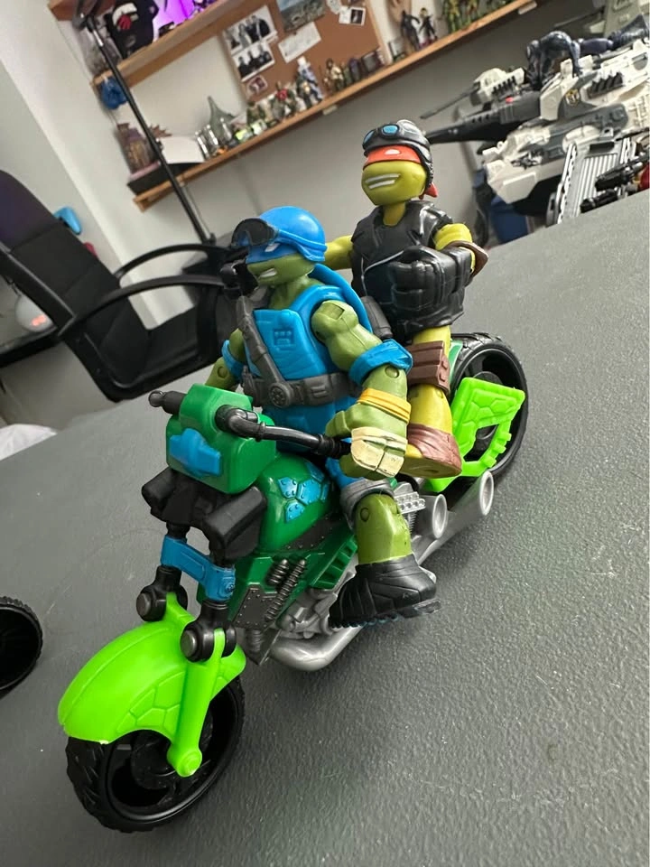 Ninja Turtles Motorcycle Set - TMNT Figures & Vehicles - photo 3