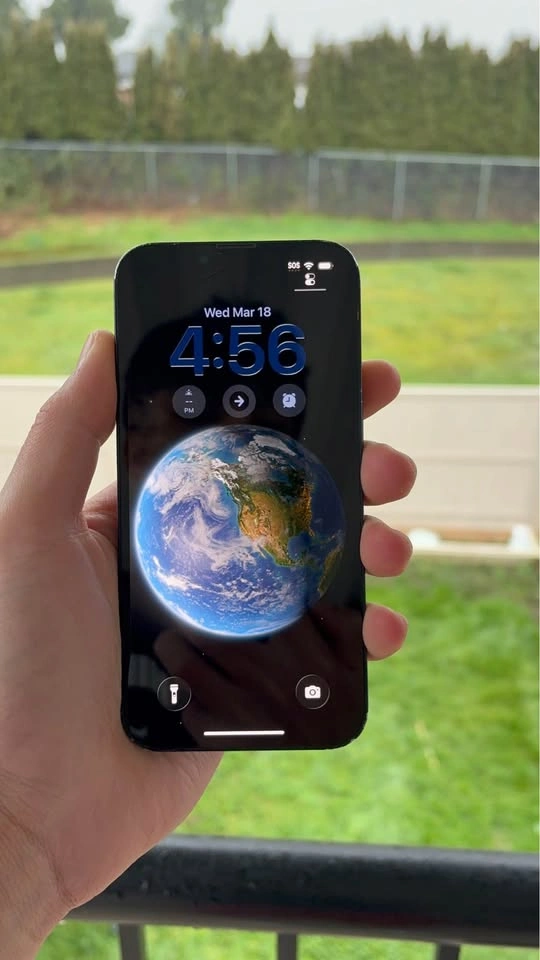 iPhone 13 - Navy Blue - photo 2