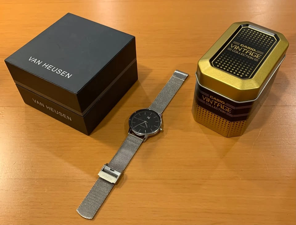 MEN'S CLASSIC WATCHES $40 EACH - photo 2