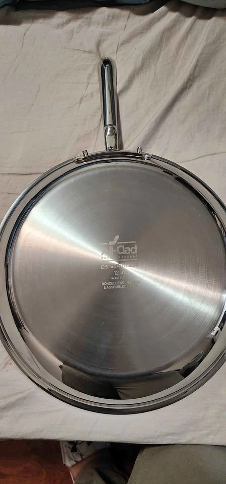 All-Clad D3 Stainless 12 inch Nonstick Fry Pan