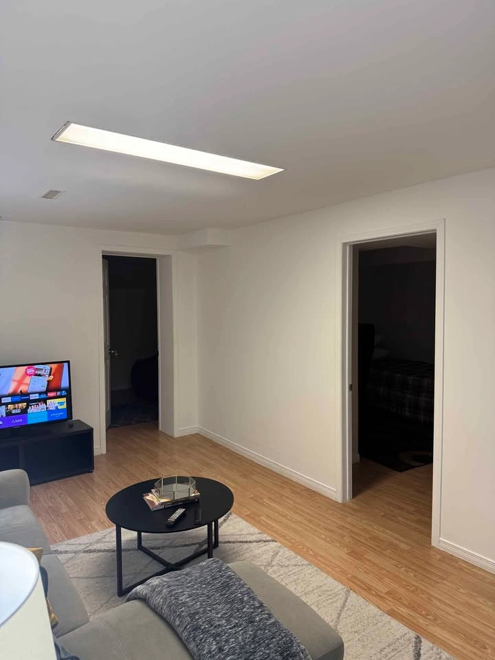 2 Beds 1 Bath House for Rent in Scarborough - photo 5