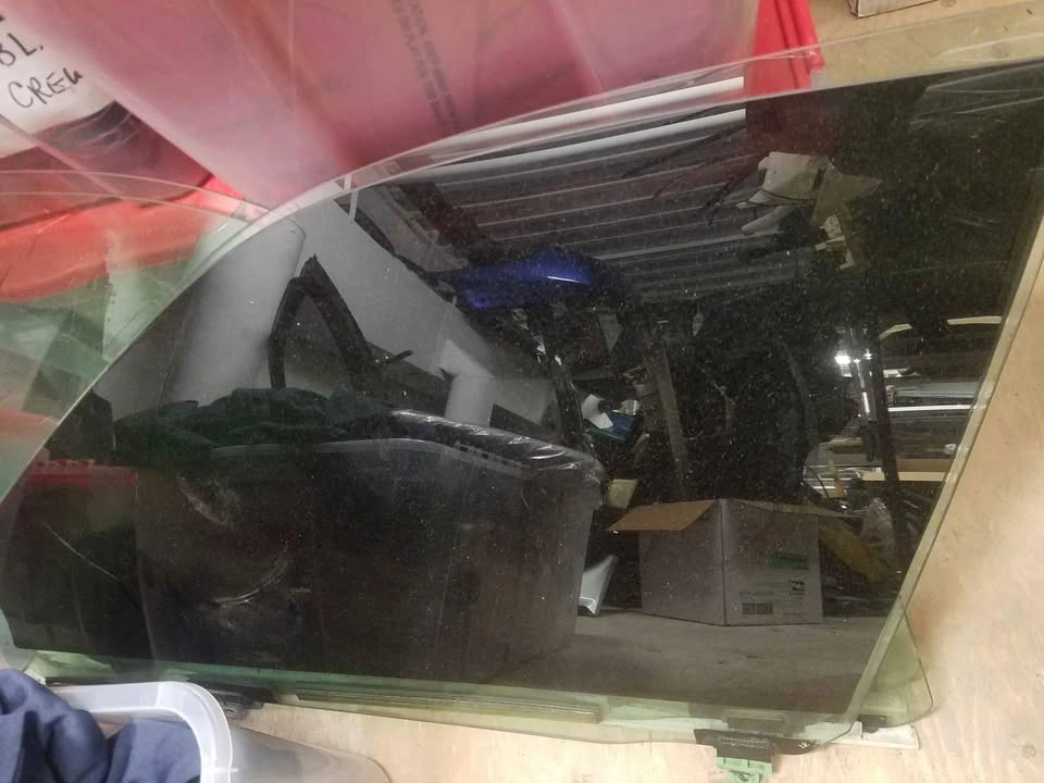 2001-2005 Lexus IS300 OEM Parts - photo 4