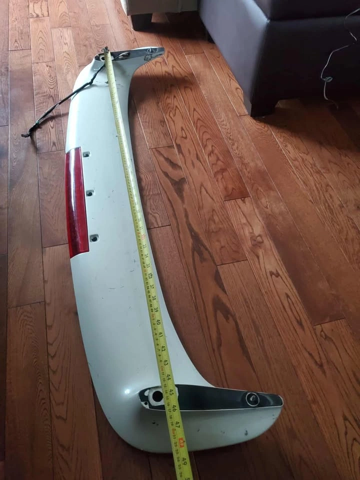 Wing Spoiler $80 Cash pickup - photo 2