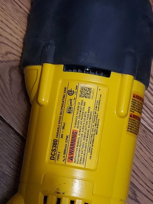 DeWalt Reciprocating Saw - photo 3