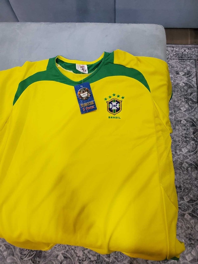 Brazil Soccer Jersey - photo 2