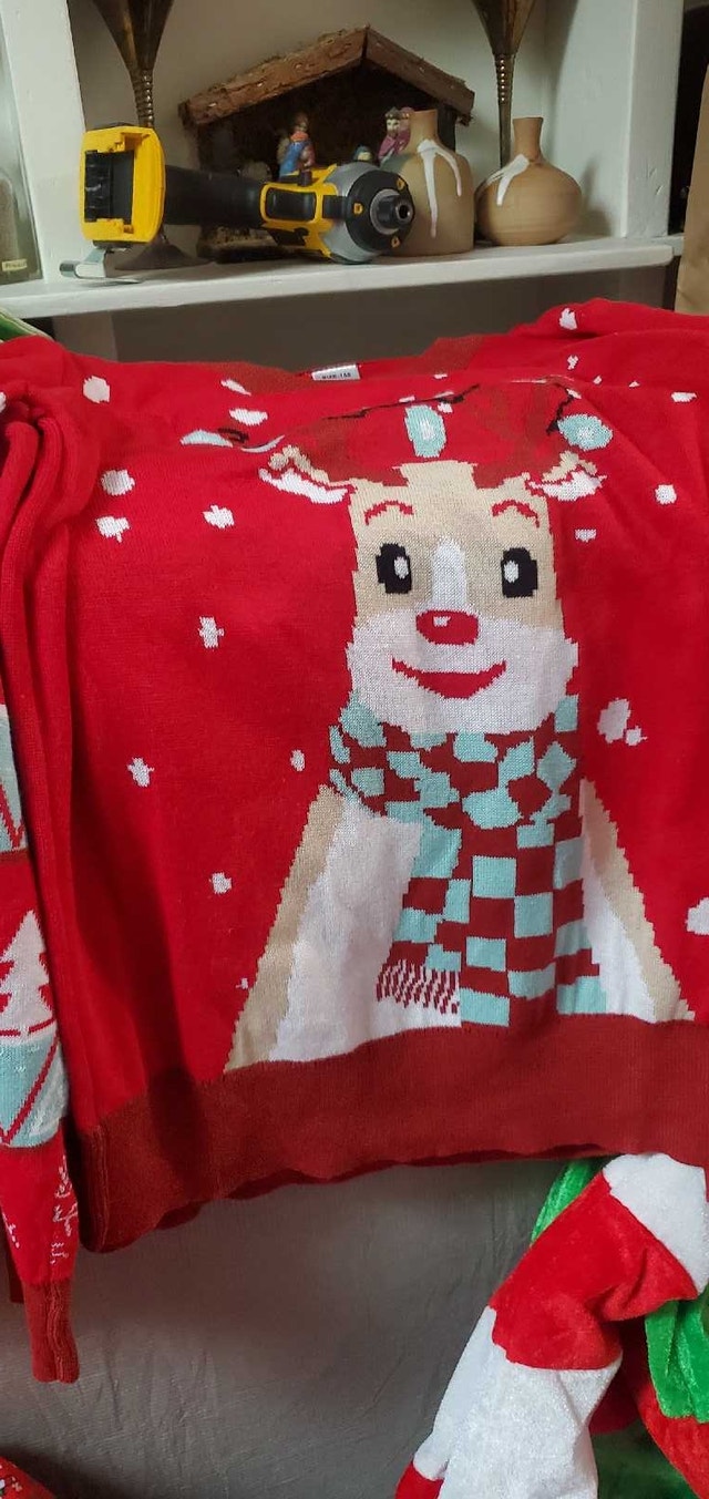 Christmas Sweaters - photo 5