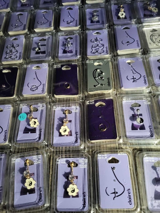 Claire's Piercing Jewellery - photo 2