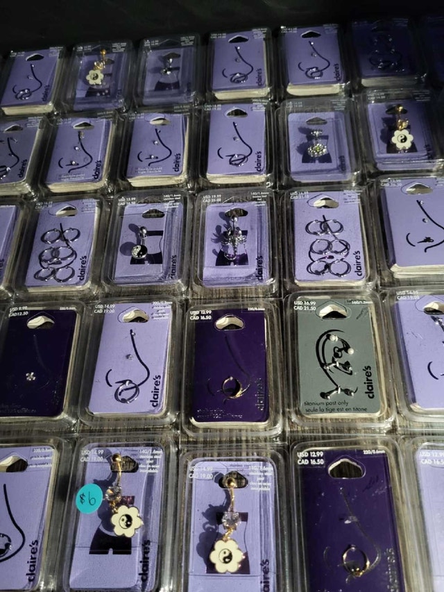 Claire's Piercing Jewellery - photo 3