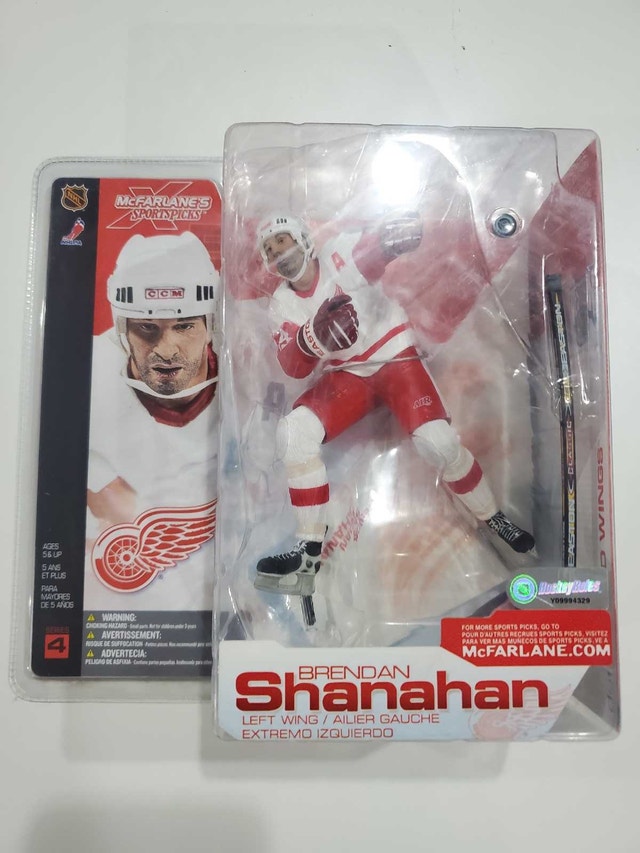 Brendan Shanahan McFarlane Figurine