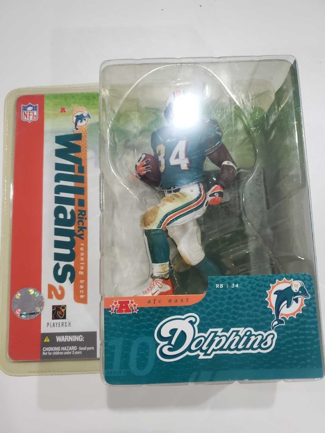 Ricky Williams Figurine