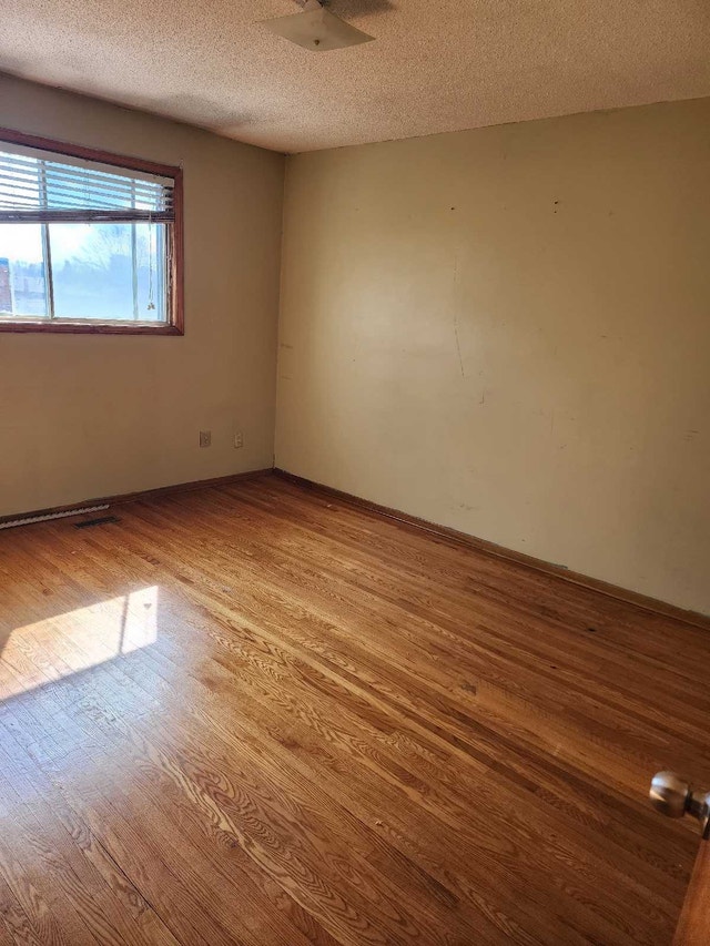 Rooms for Rent & Short-Term Apartment in Brampton - photo 2