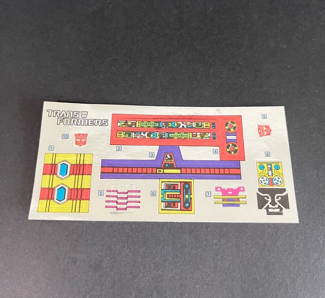 Transformers G1 Ratchet Original Weapons/Unused Stickers 1984 - photo 2