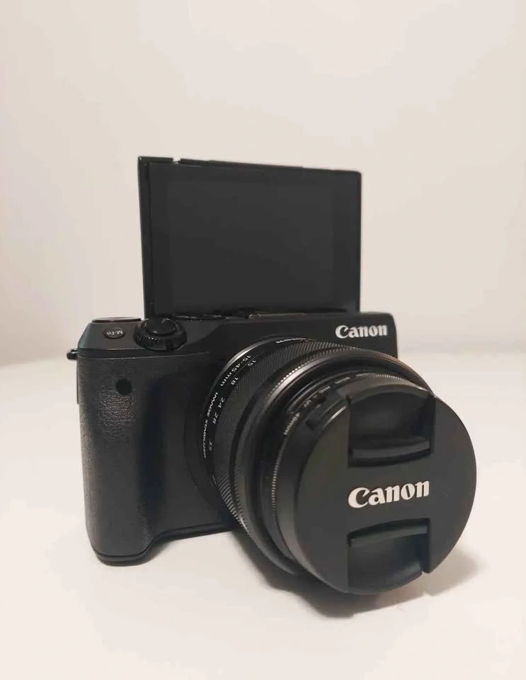 Canon EOS M3 w/ 18-55mm IS STM Lens - photo 2