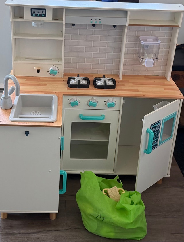 Kids Play Kitchen Set