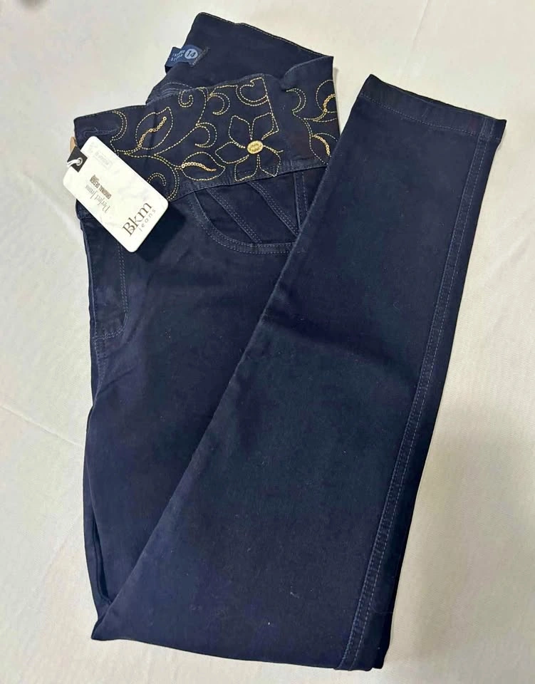 New Bkm Jeans Size 14 with Gold Embroidery