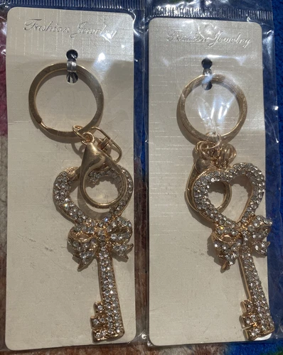 White Key Shaped Metal Keychain