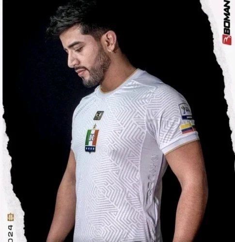 Once Caldas Colombia Jersey Sz: S
