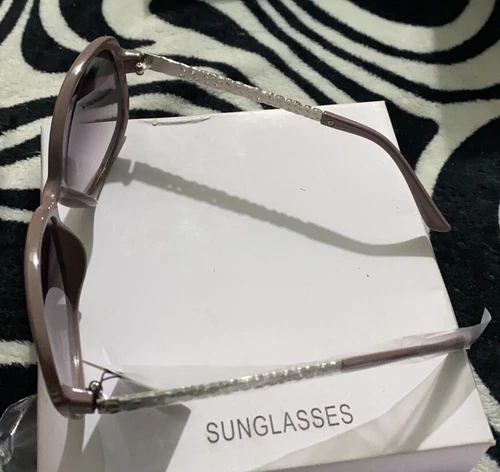 Women's sunglasses in mauve with smoke lenses - photo 2