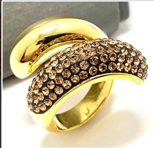 18k Yellow Gold & Jewelry Bronze 3.00ctw Crystal Ring