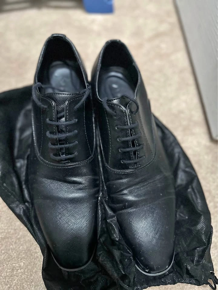 Men’s ALDO Black Formal Shoes – Size 8 – Excellent Condition