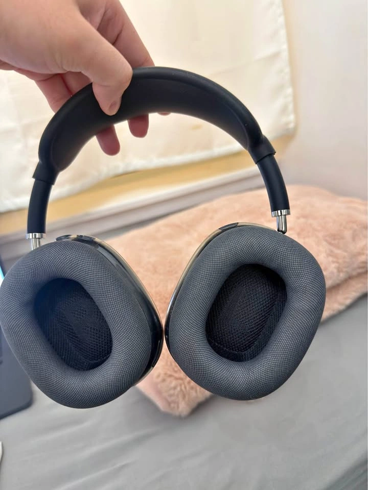 Airpords Max