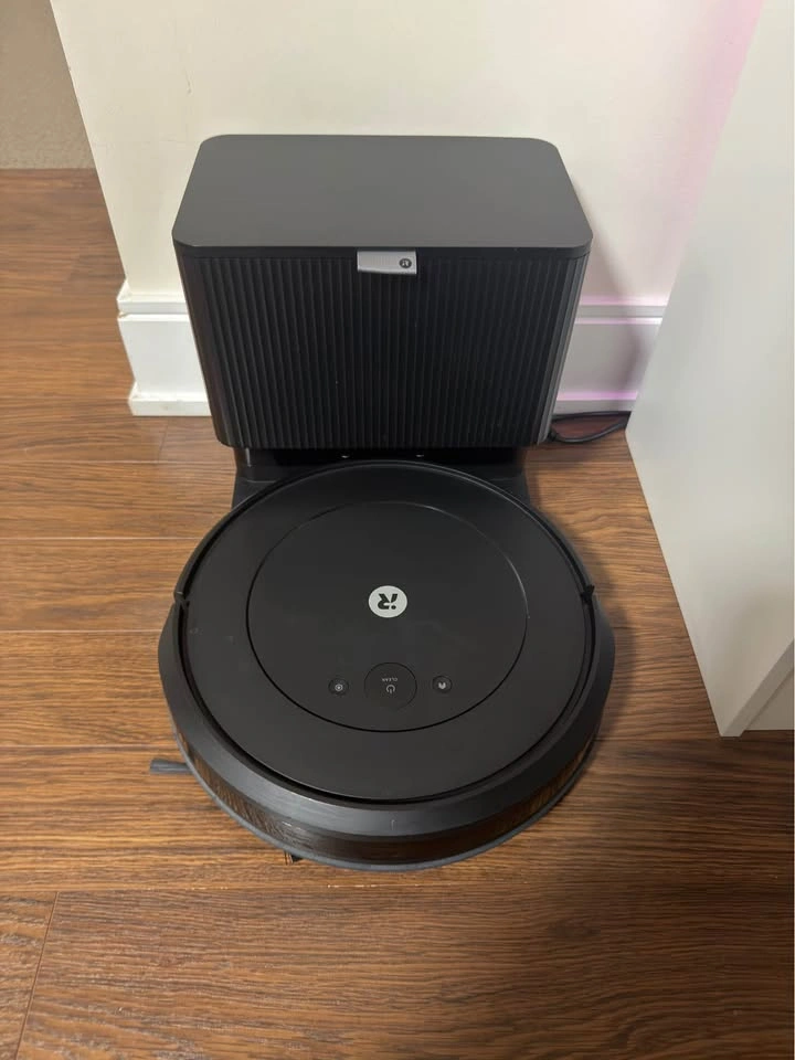 iRobot Roomba Vac 2 Essential Robot + AutoEmpty Dock (Q0520) - photo 3