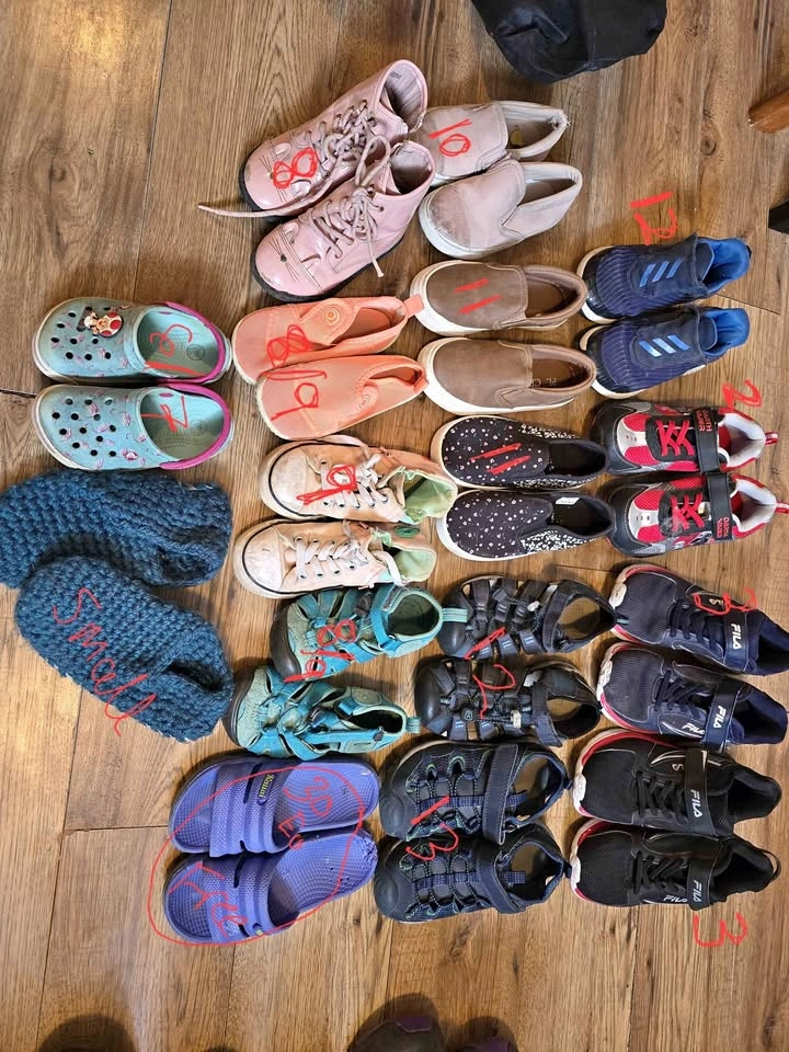 Kids & Adult Shoes/Boots