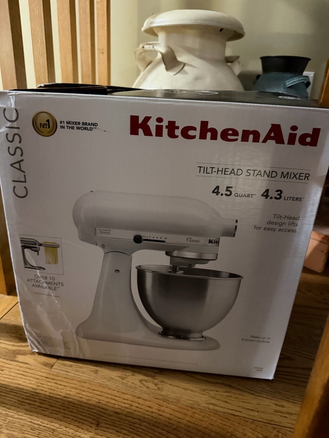 Kitchen Aid Mixer - photo 4