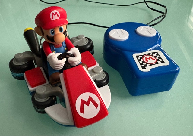 Super Mario Kart 8 Deluxe Toy Remote Control Car