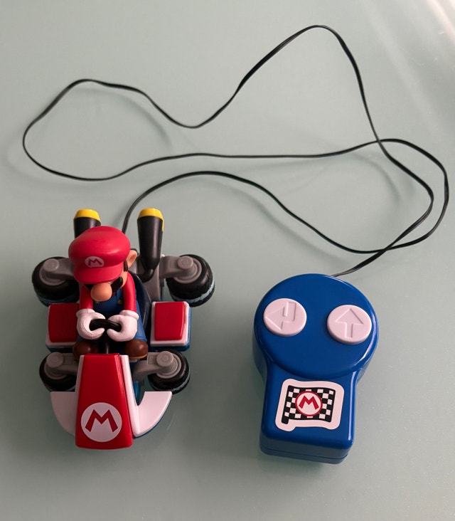 Super Mario Kart 8 Deluxe Toy Remote Control Car - photo 2