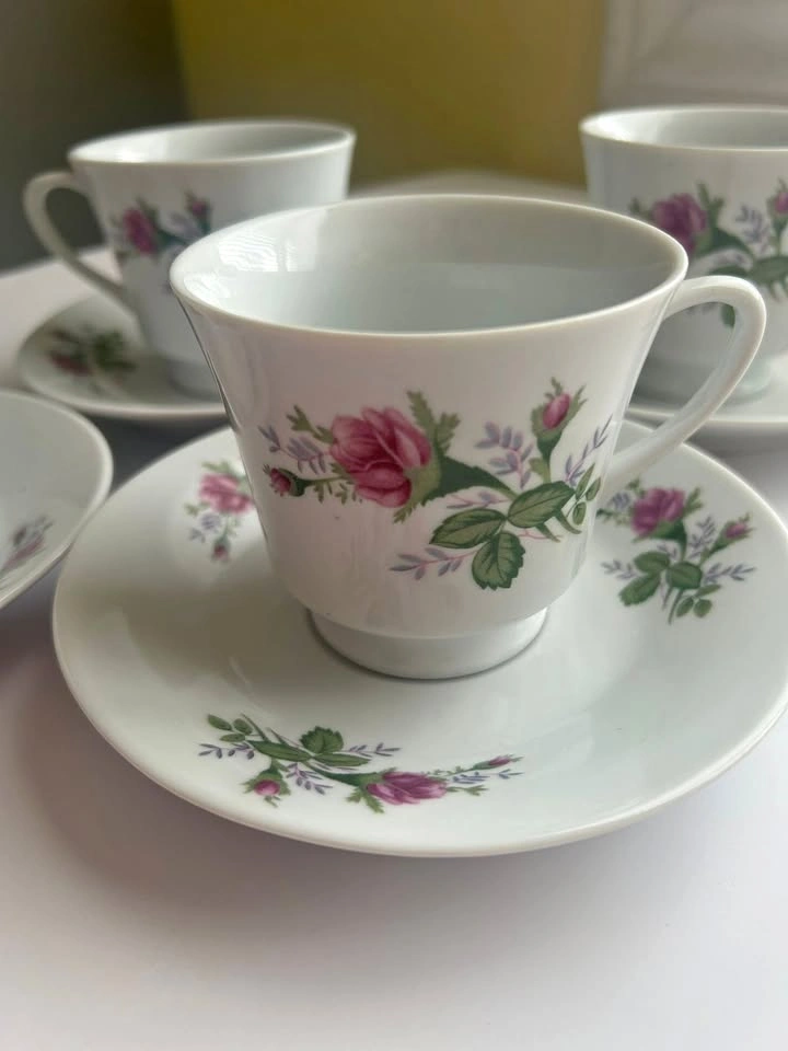 4-Piece Tea Set – Floral Teacups & Saucers