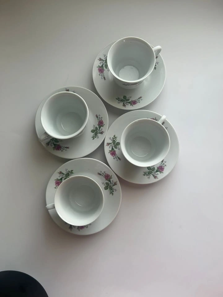 4-Piece Tea Set – Floral Teacups & Saucers - photo 3