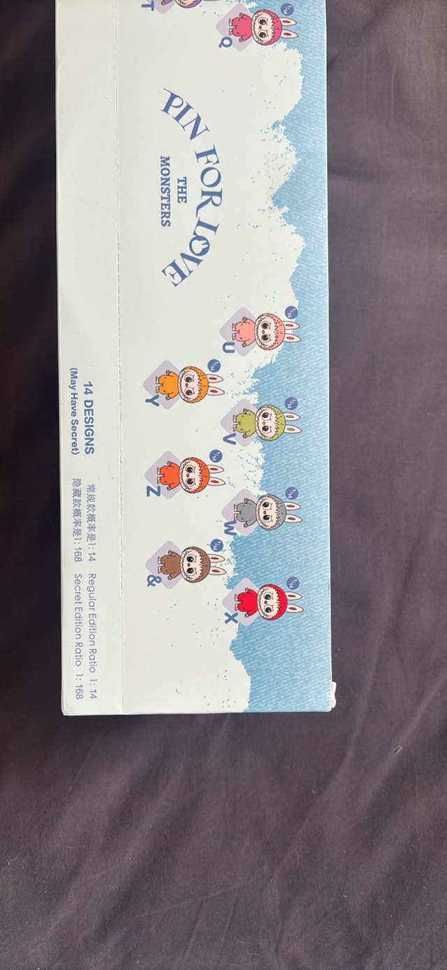 Pop Mart Labubu Keychain - Pin For Love - Blind Boxes - photo 4