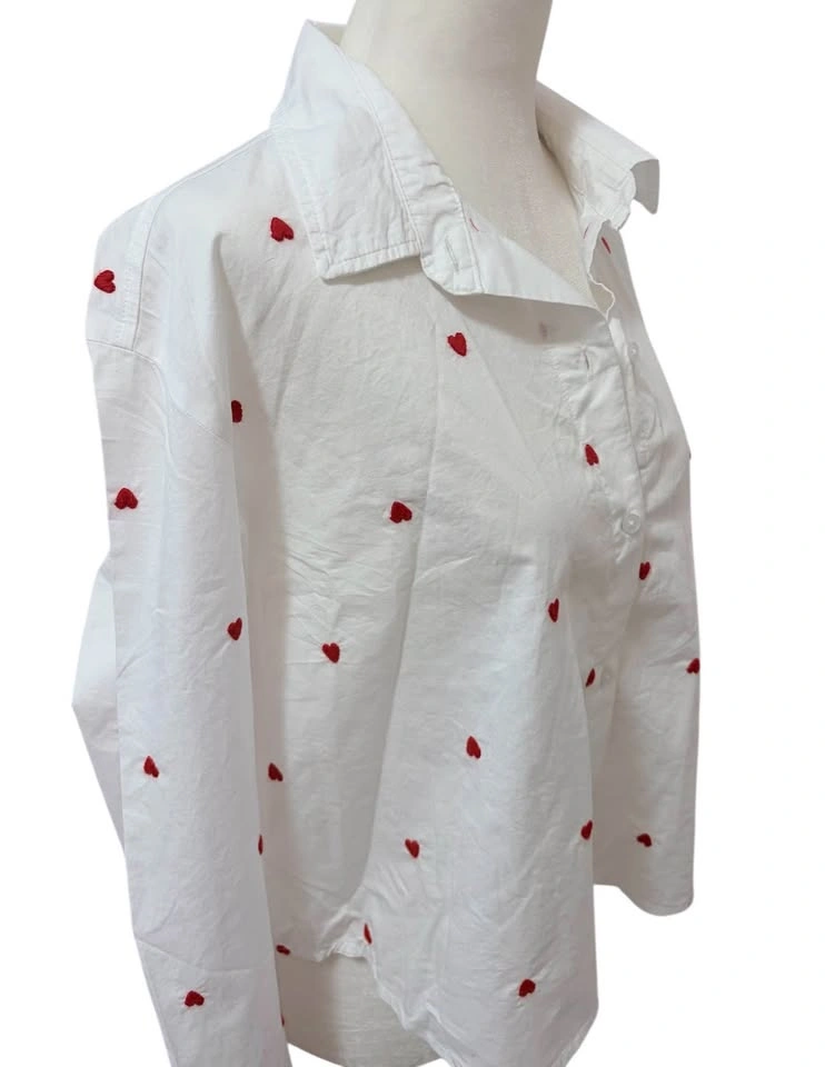 NEW Old Navy Red Heart Embroidered Button Down Shirt - Medium - photo 4