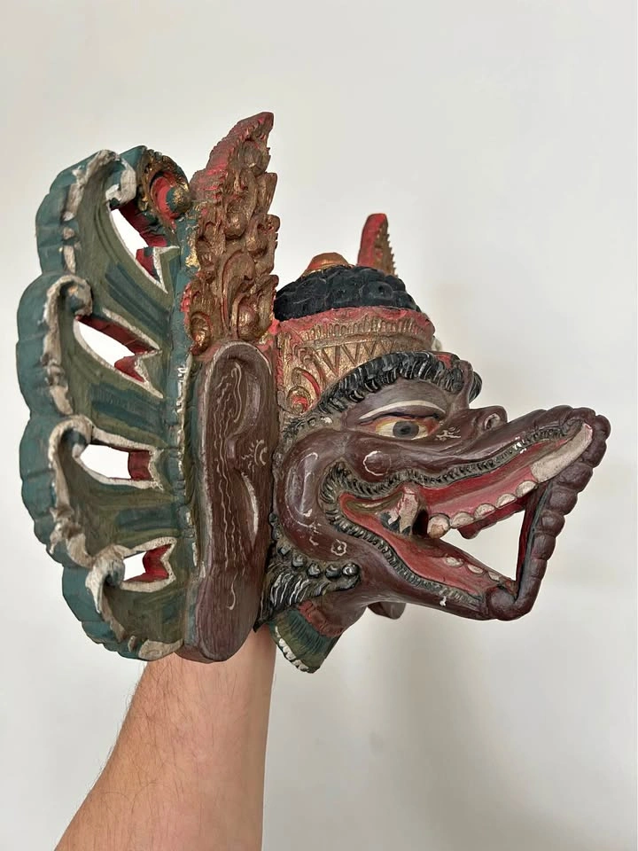 Vintage Balinese Hand-Carved Wood Mask – Barong / Garuda Wall Ar