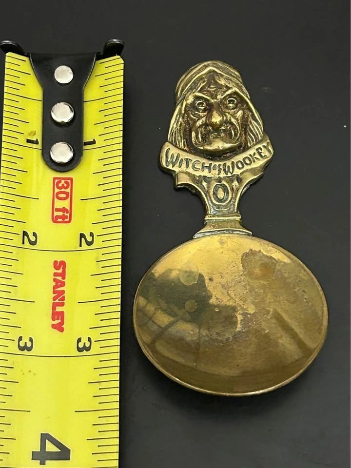 Vintage Brass Witch of Wookey Hole Caddy Spoon - photo 5