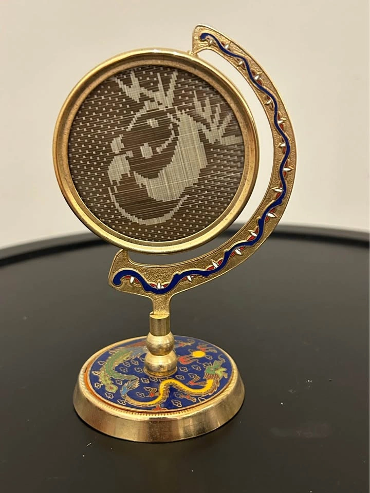 Vintage Chinese Silk Embroidery Rotating Brass Cloisonné Frame - photo 4