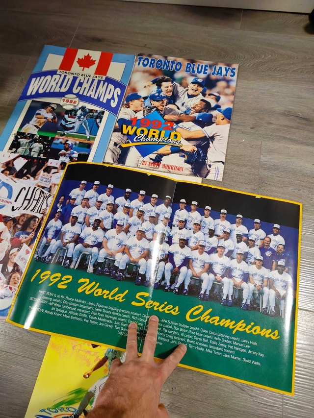 Vintage 1992 Blue Jays World Series Programs Collectibles - photo 2