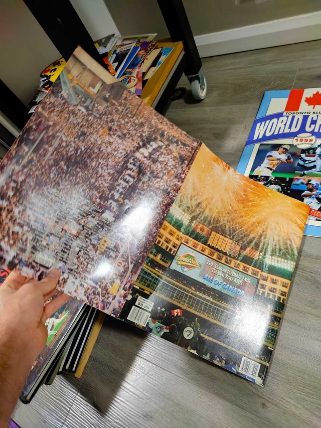 Vintage 1992 Blue Jays World Series Programs Collectibles - photo 3