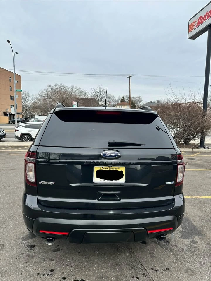 2015 Ford Explorer Sport SUV 4D - photo 5