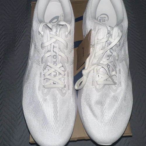 Asics Novablast 5 Size 14 Mens White Running Shoes - photo 4