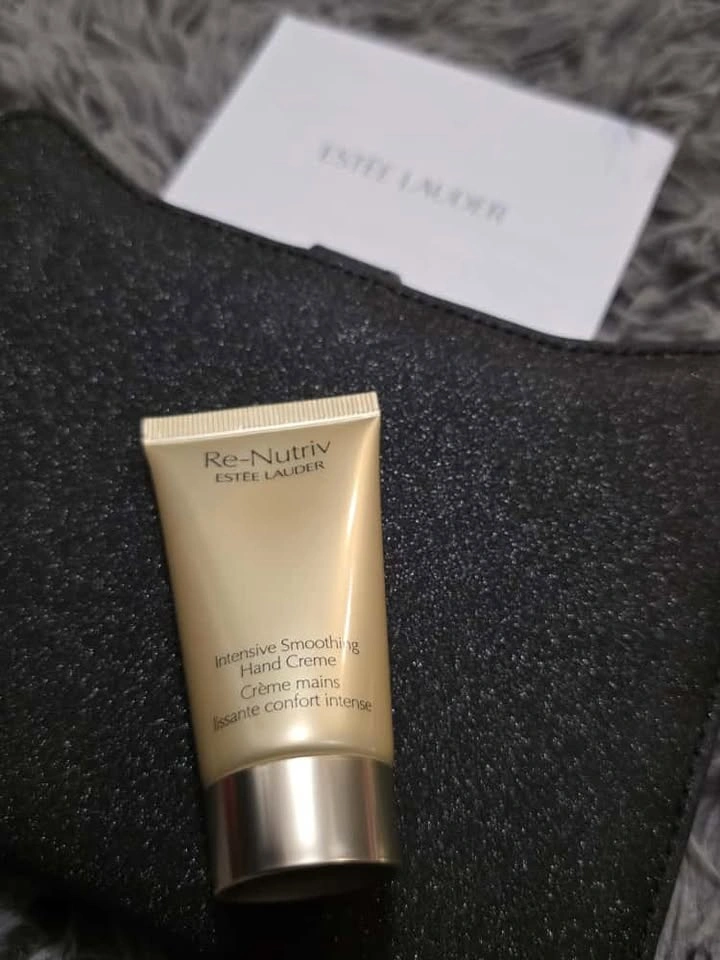 Estee Lauder Re-Nutriv Hand Creme - New