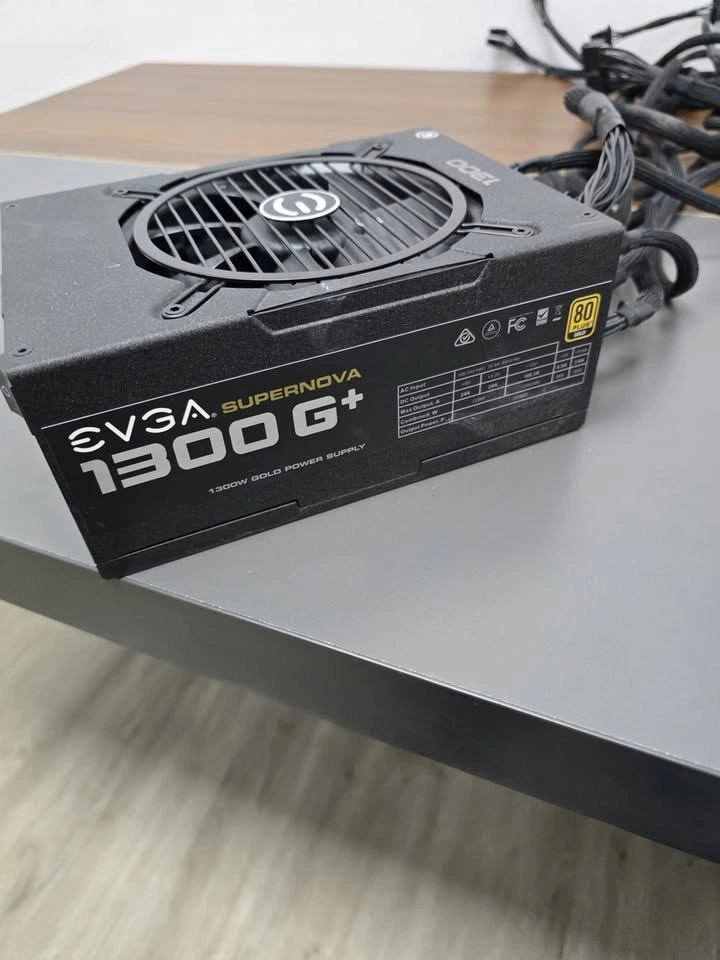 EVGA SuperNOVA 1300 G+ 1300W Gold Fully Modular PSU - photo 3