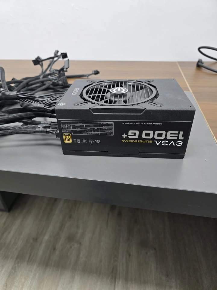 EVGA SuperNOVA 1300 G+ 1300W Gold Fully Modular PSU - photo 5