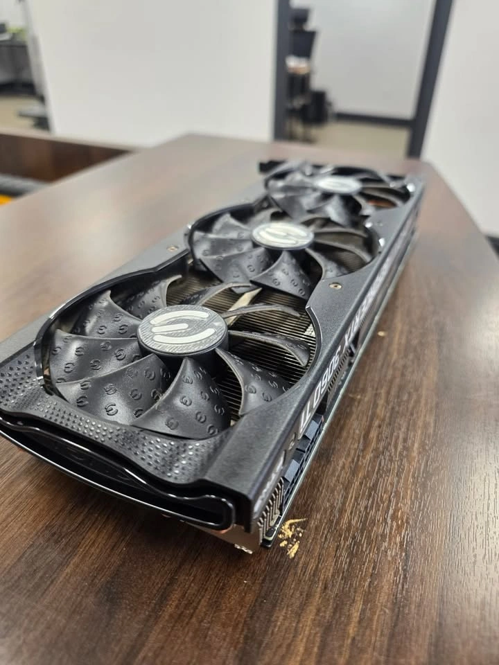 EVGA GeForce RTX 3060 Ti FTW3 ULTRA GAMING 8GB GDDR6 - photo 2