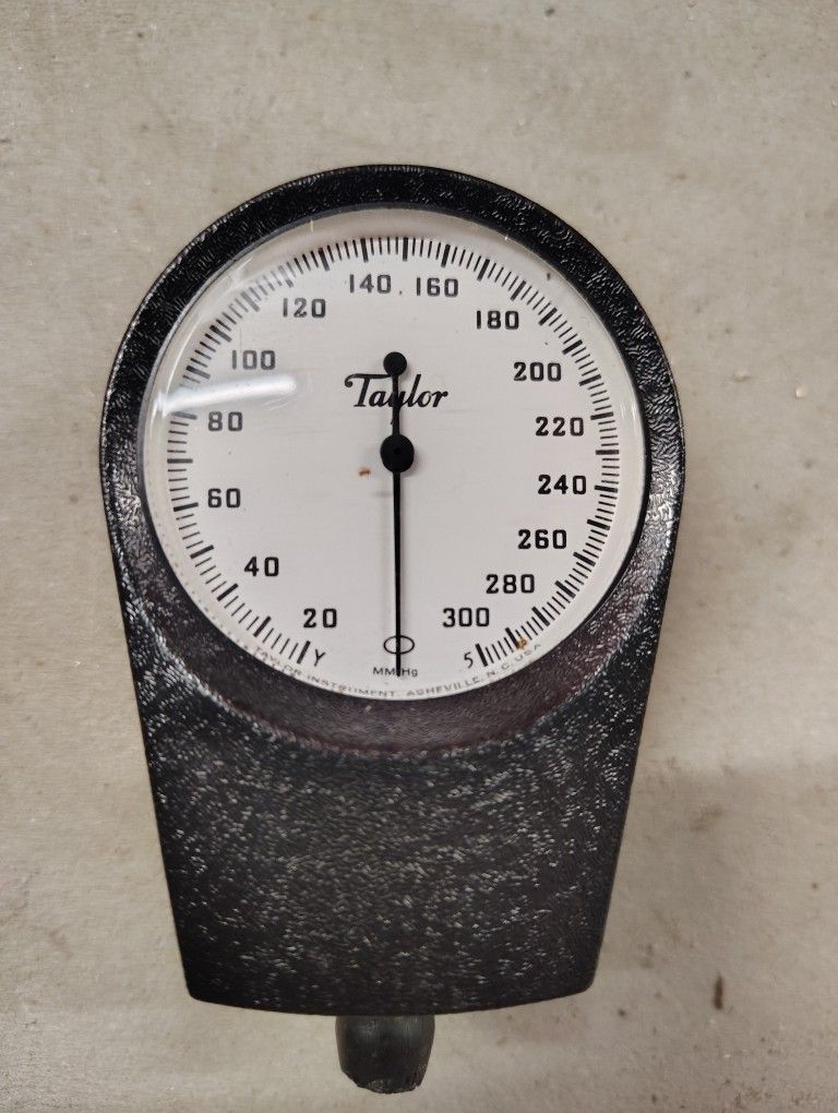 Vintage Taylor Sphygmomanometer Blood Pressure Gauge - Asheville